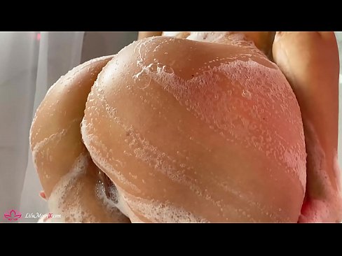 ❤️ Brunette شاور میں شدید orgasm کے لئے وائبریٹر کے ساتھ بلی میں مشت زنی کرتی ہے۔ ہم پر ur.valeshop.top ️❤